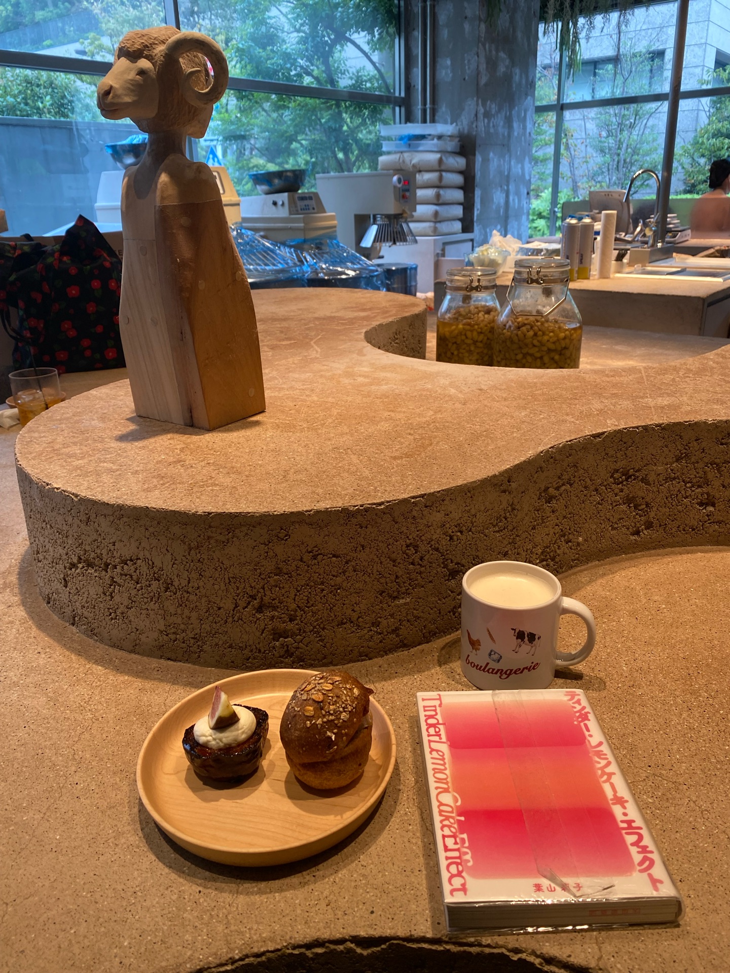 ティンダー・レモンケーキ・エフェクト