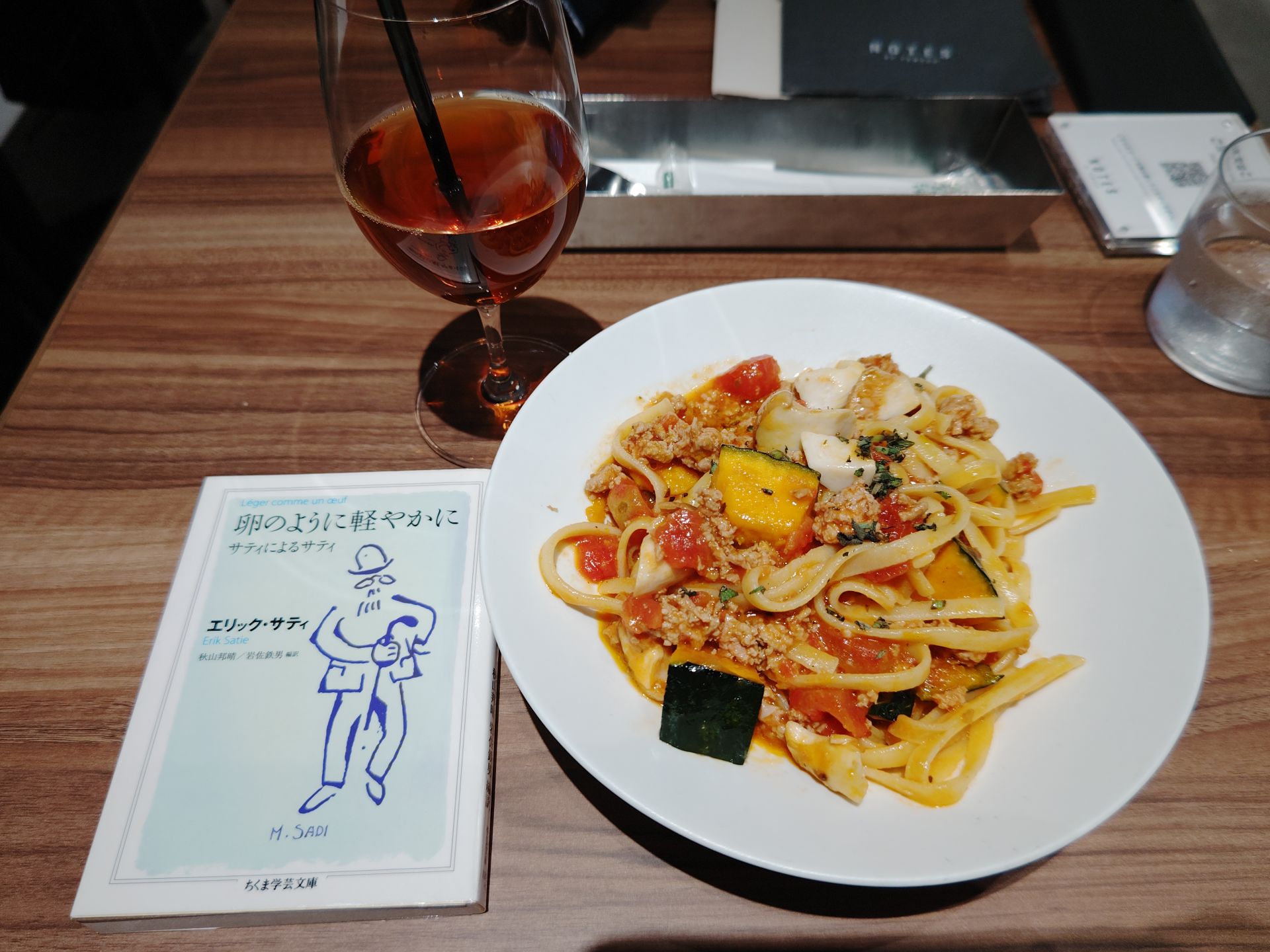 卵のように軽やかに