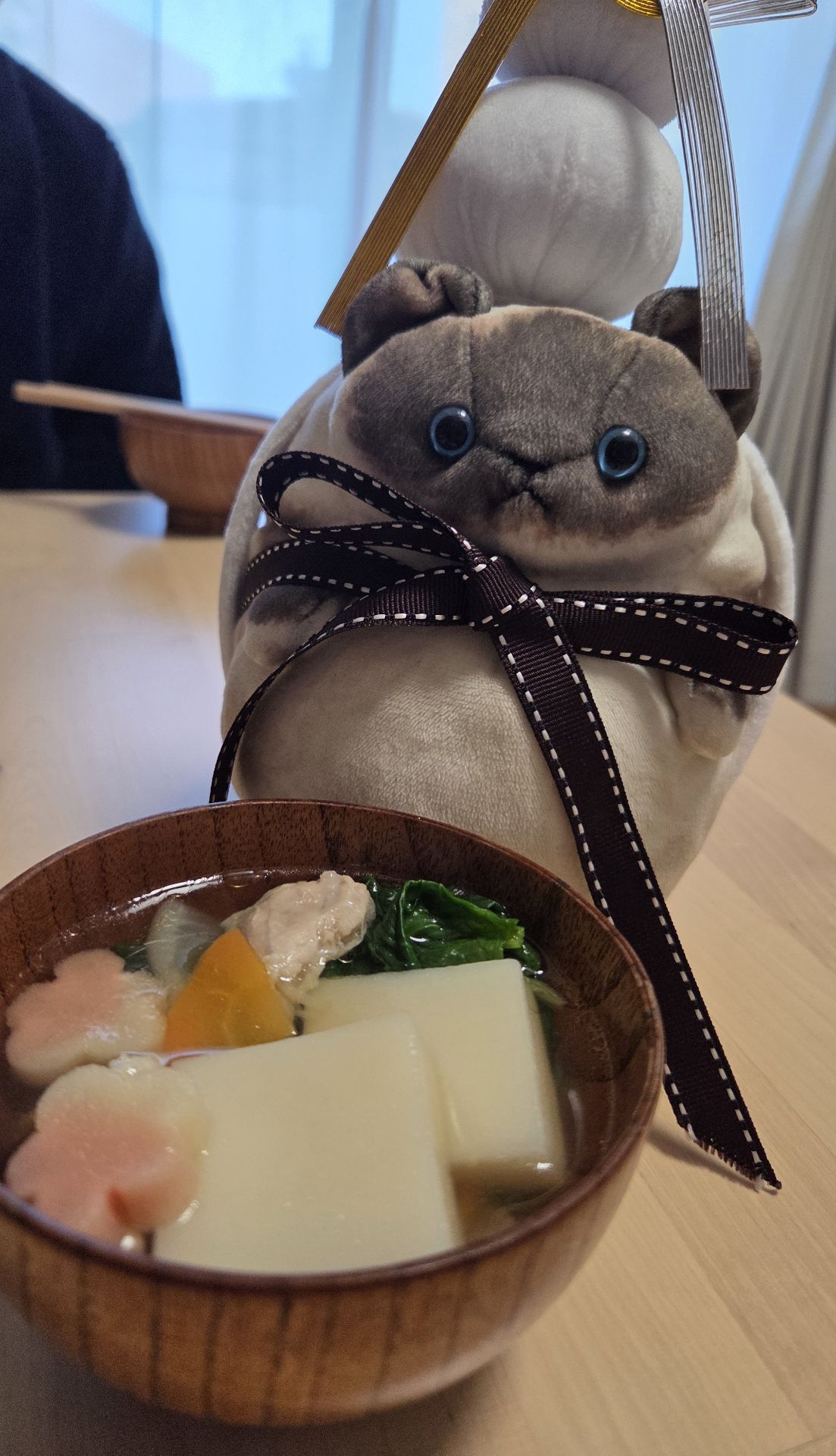 舞台が幕を開けるまで