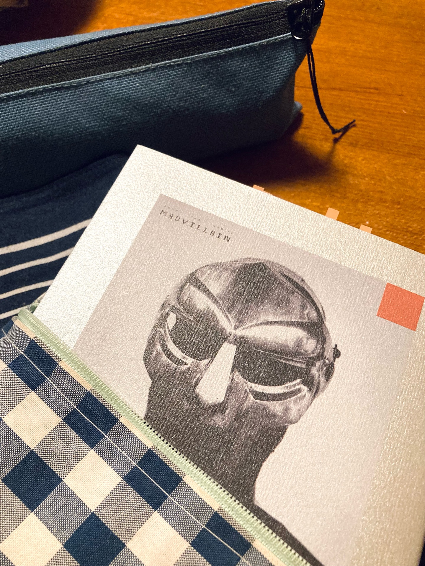 マッドヴィランの嘘と真実