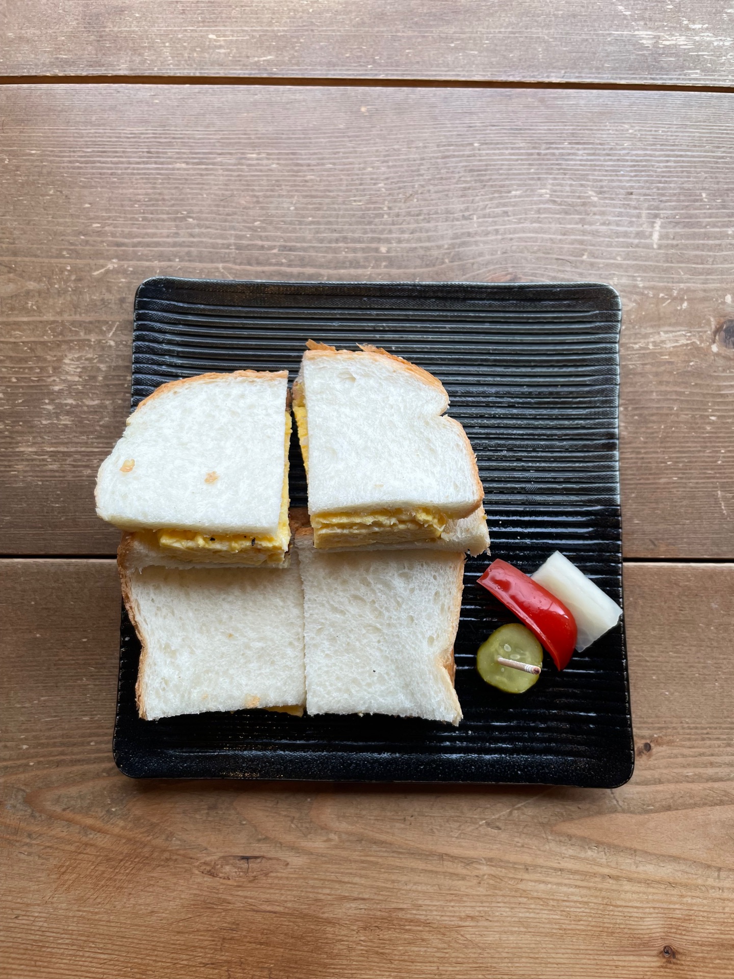 鯨寄る浦 虎伏す野辺