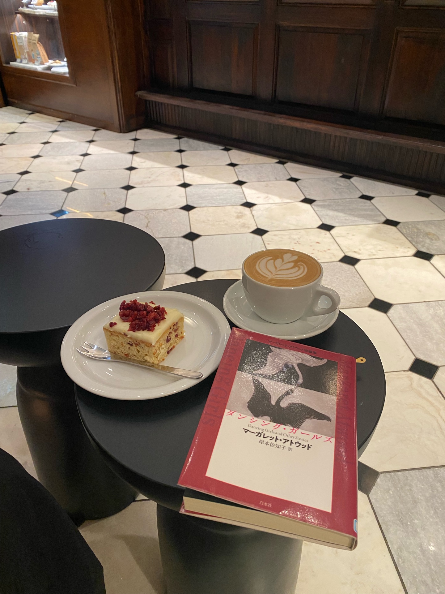 ダンシング・ガールズ