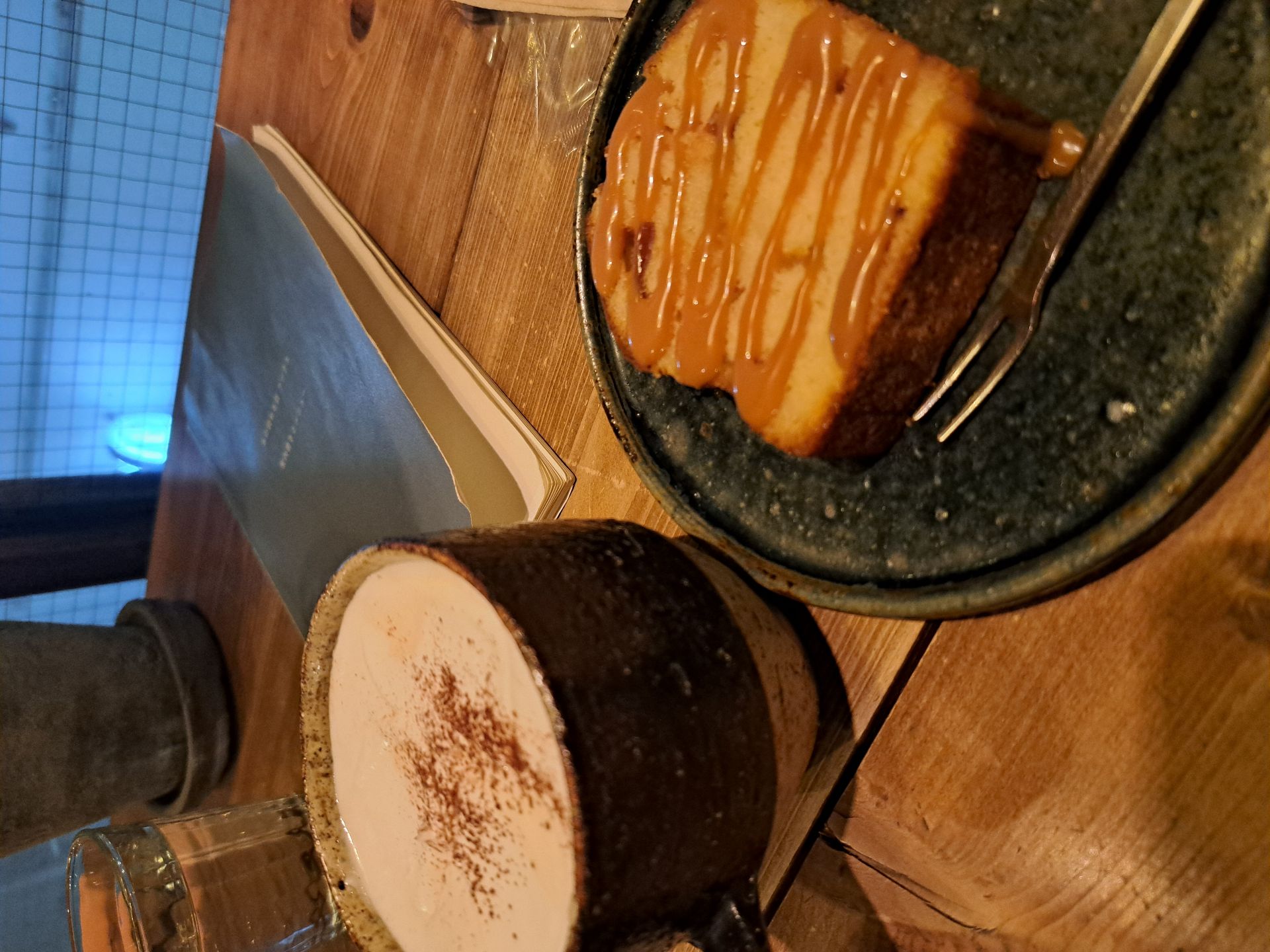 ようこそ、ヒュナム洞書店へ