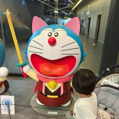 さとしん