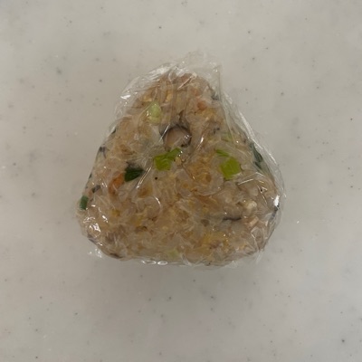 七