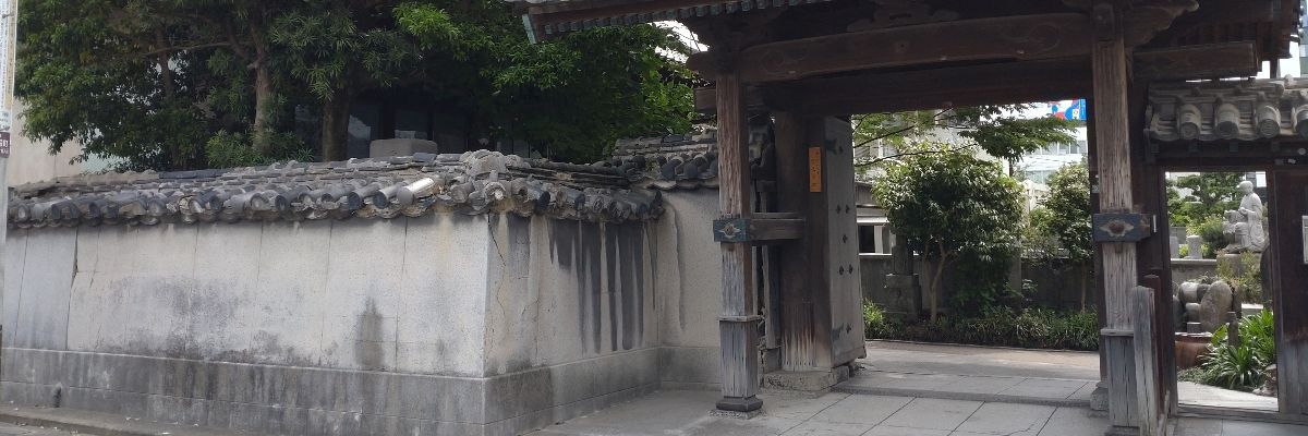 月下の医師