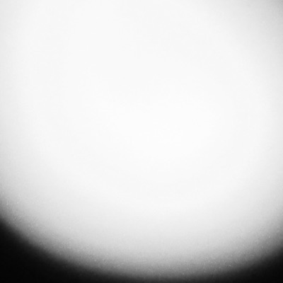 8月
